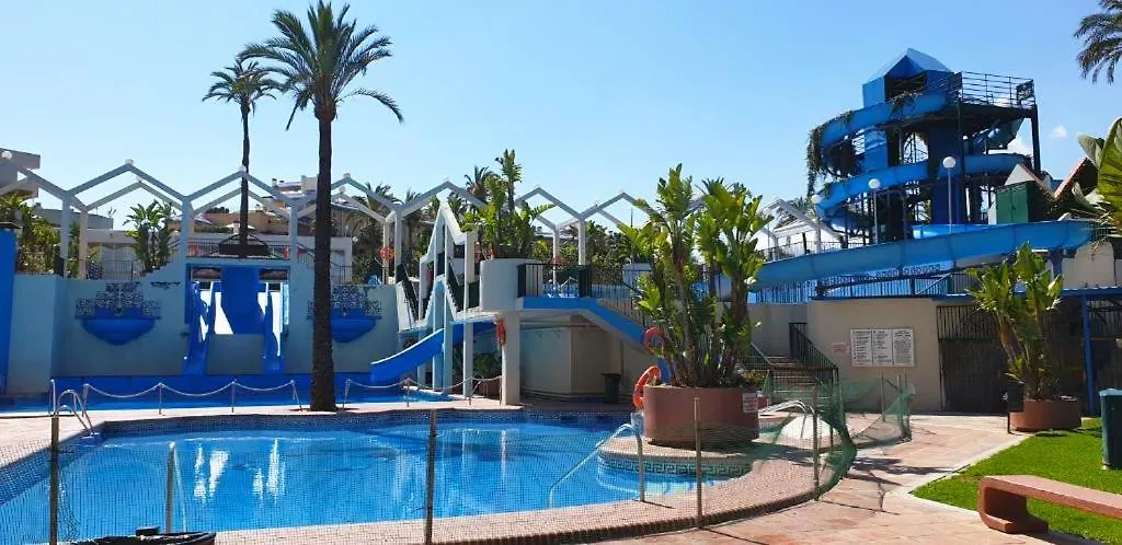 Benal beach suite II, estudio con parque acuático y vistas al mar. Benalmádena Apartamento