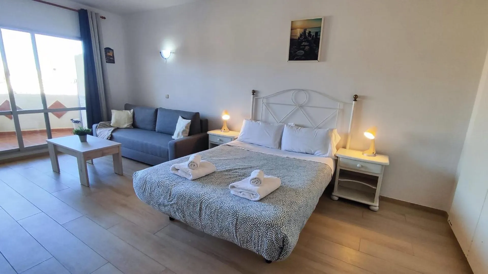 Benal Beach Suite Ii, Estudio Con Parque Acuatico Y Vistas Al Mar. Benalmádena Hiszpania